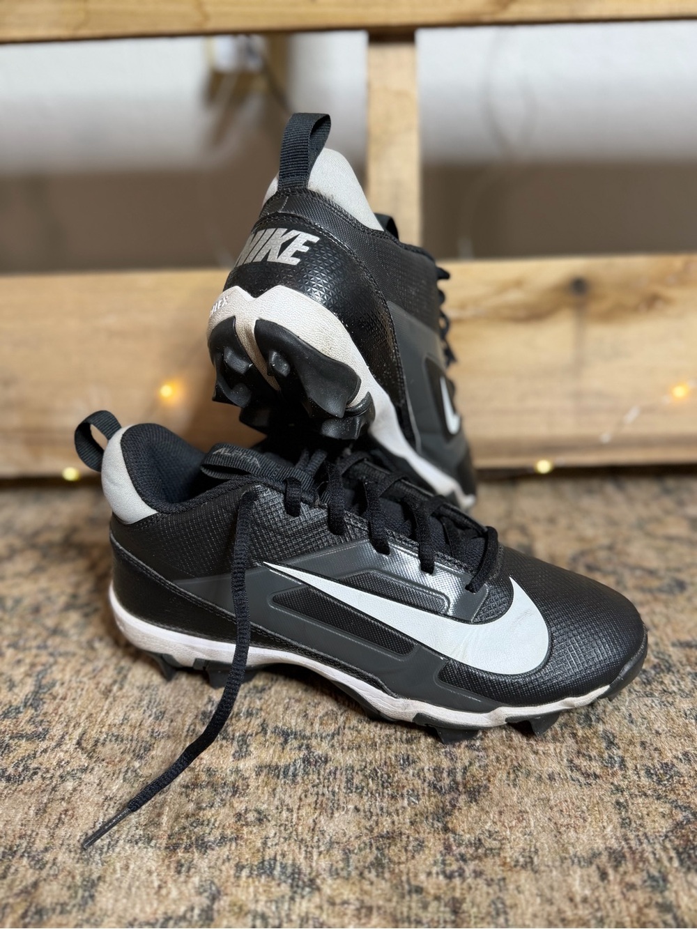 Nike Kids Black and White Soccer Cleats